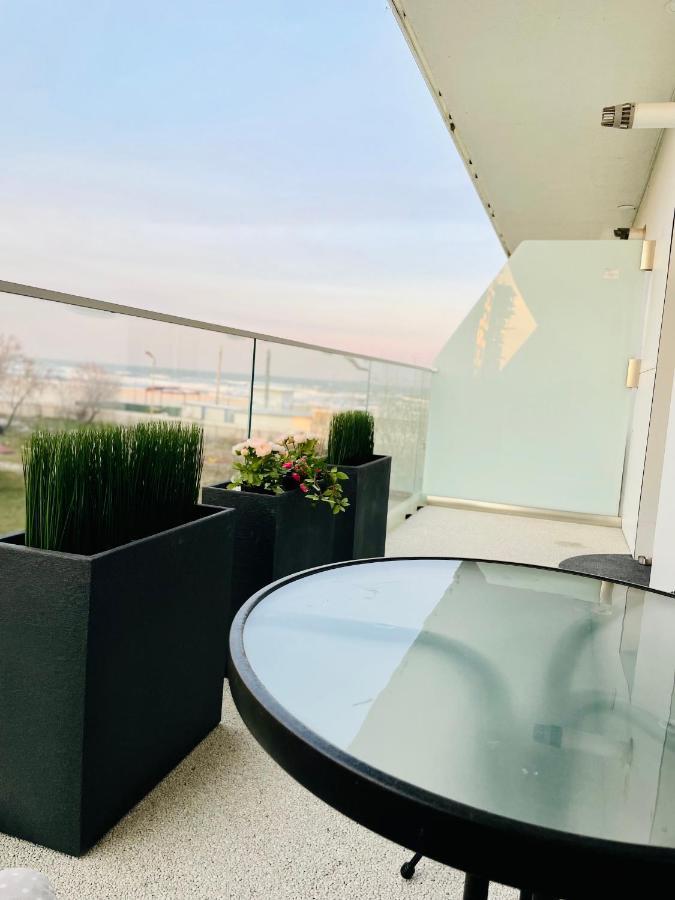 White Tower Mamaia Apartament Exterior foto